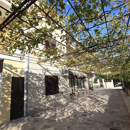 Sustic Appartement Kaštela