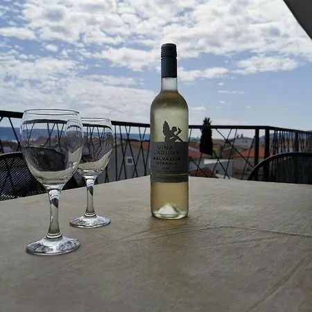 苏斯缇卡公寓酒店 Kaštela