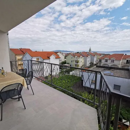 Apartment Sustic *